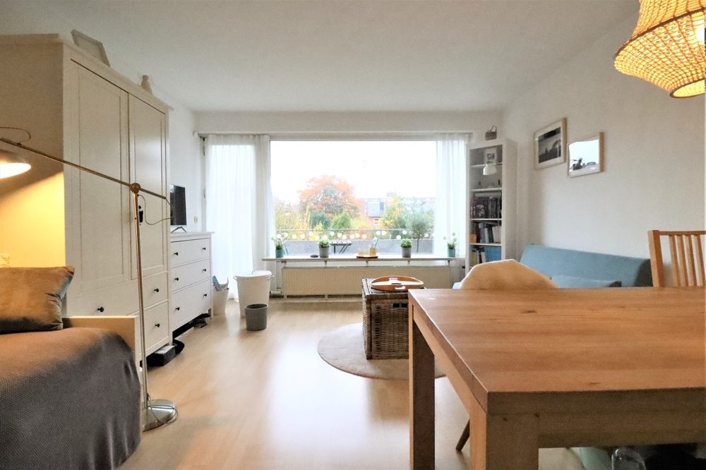 Immobilienangebot - Düsseldorf - Alle - Dreifamilienhaus auf Erbpacht ideal auch als EFH, Garten und Terrasse in ruhiger Lage in Wersten