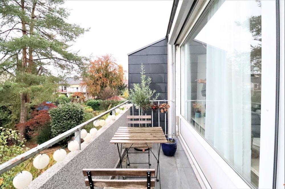Immobilienangebot - Düsseldorf - Alle - Dreifamilienhaus auf Erbpacht ideal auch als EFH, Garten und Terrasse in ruhiger Lage in Wersten