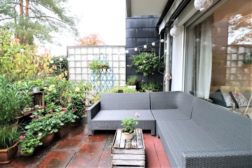 Immobilienangebot - Düsseldorf - Alle - Dreifamilienhaus auf Erbpacht ideal auch als EFH, Garten und Terrasse in ruhiger Lage in Wersten