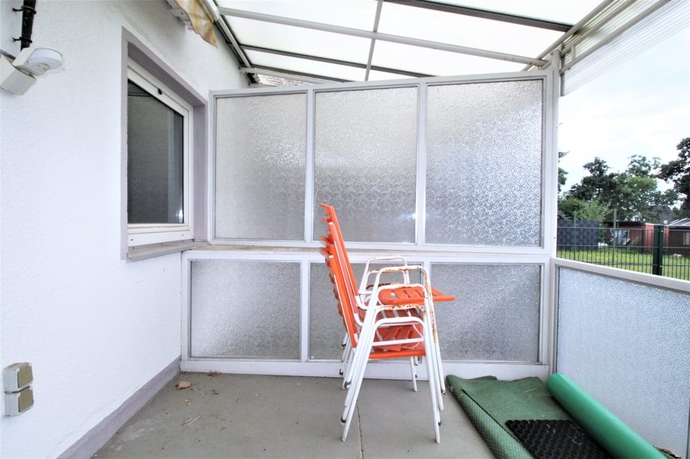 Immobilienangebot - Düsseldorf / Unterrath - Alle - Unterrath: sanierungsbedürftiges Zweifamilien-Reihenhaus mit viel Potenzial auf ca. 283m² Grundstück