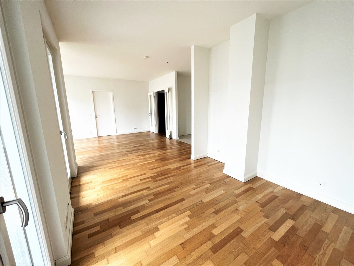 Immobilienangebot - Düsseldorf / Heerdt - Alle - Heinrich Heine Gärten: repräsentative, helle 3-Zimmer Wohnung mit offener Küche und Balkon!