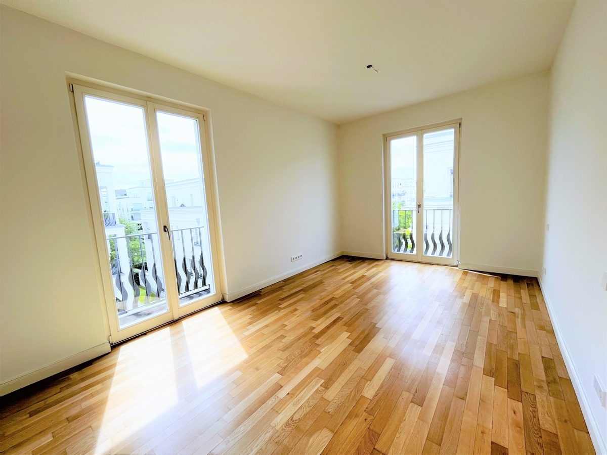 Immobilienangebot - Düsseldorf / Heerdt - Alle - Heinrich Heine Gärten: repräsentative, helle 3-Zimmer Wohnung mit offener Küche und Balkon!