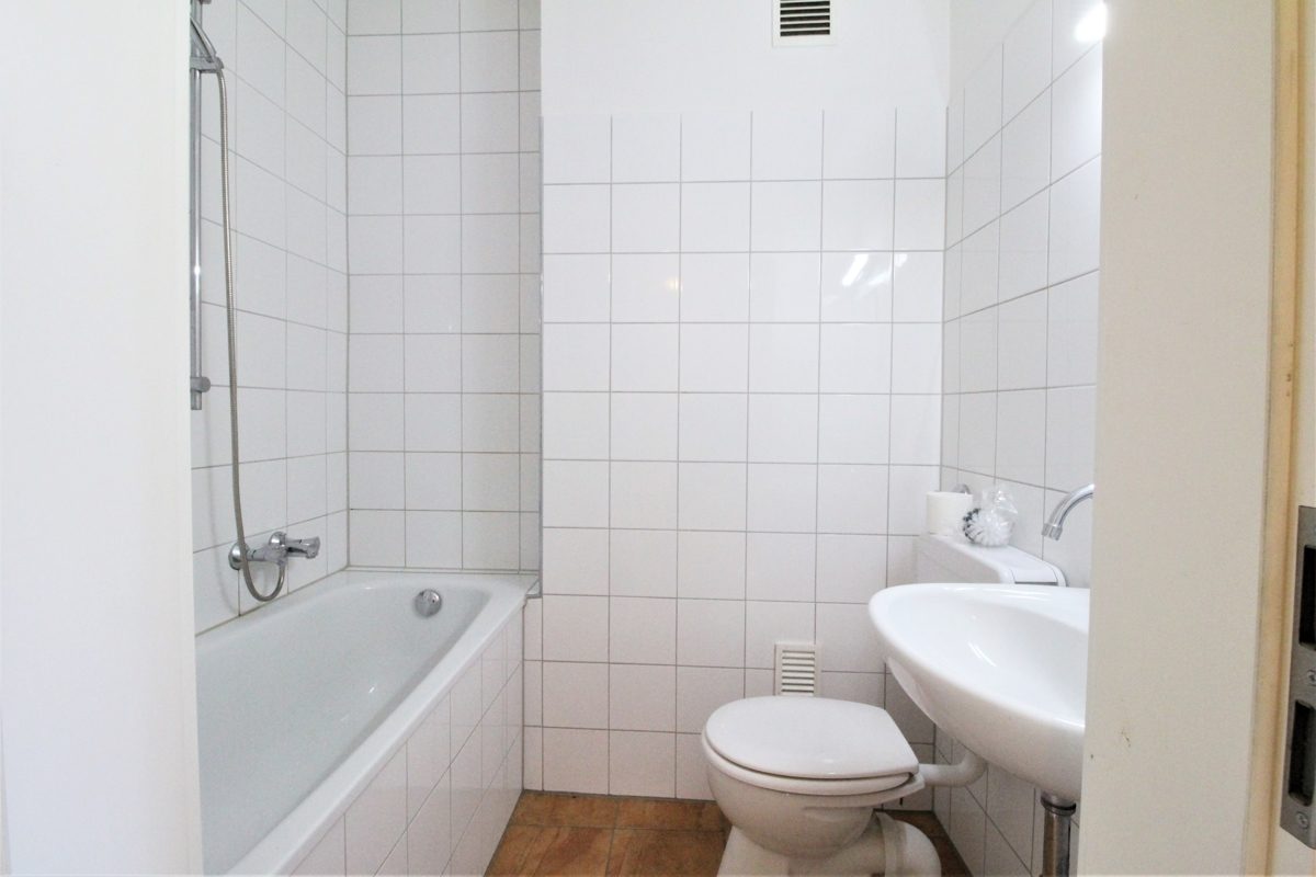 Immobilienangebot - Düsseldorf / Niederkassel - Alle - Düsseldorf-Niederkassel: schöne 1,5 Zimmer Wohnung in bester Lage!