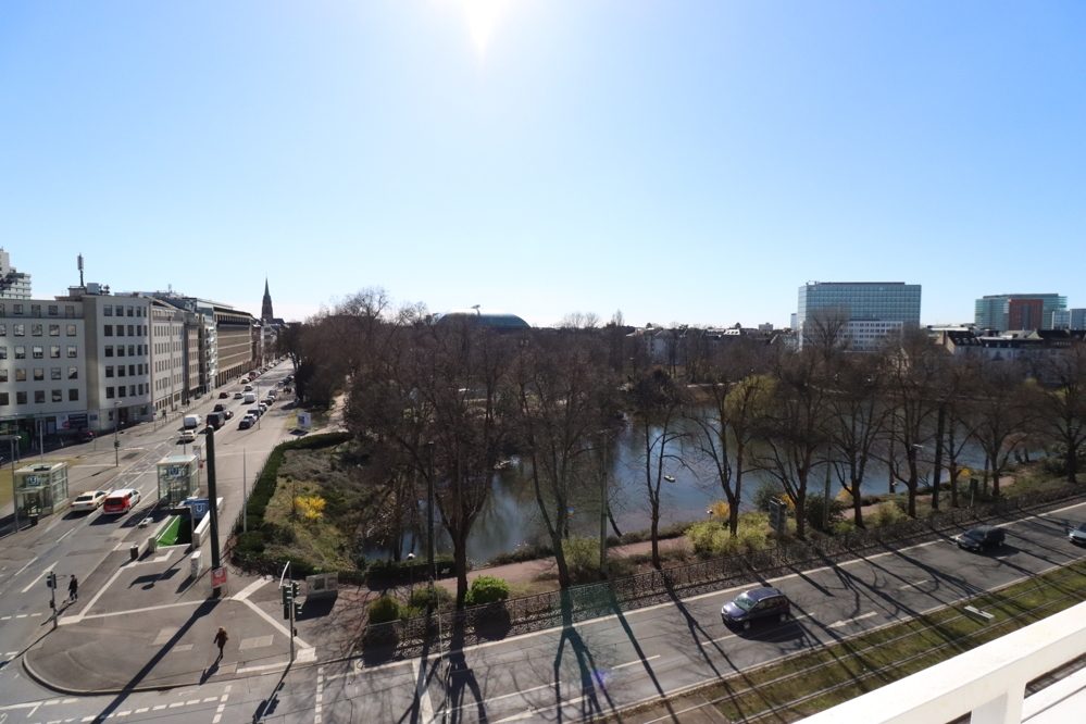 Immobilienangebot - Düsseldorf - Alle - Carlstadt: Attraktives Wohn- und Geschäftshaus mit 2 Gewerbe- und 10 Wohneinheiten in bester Lage!