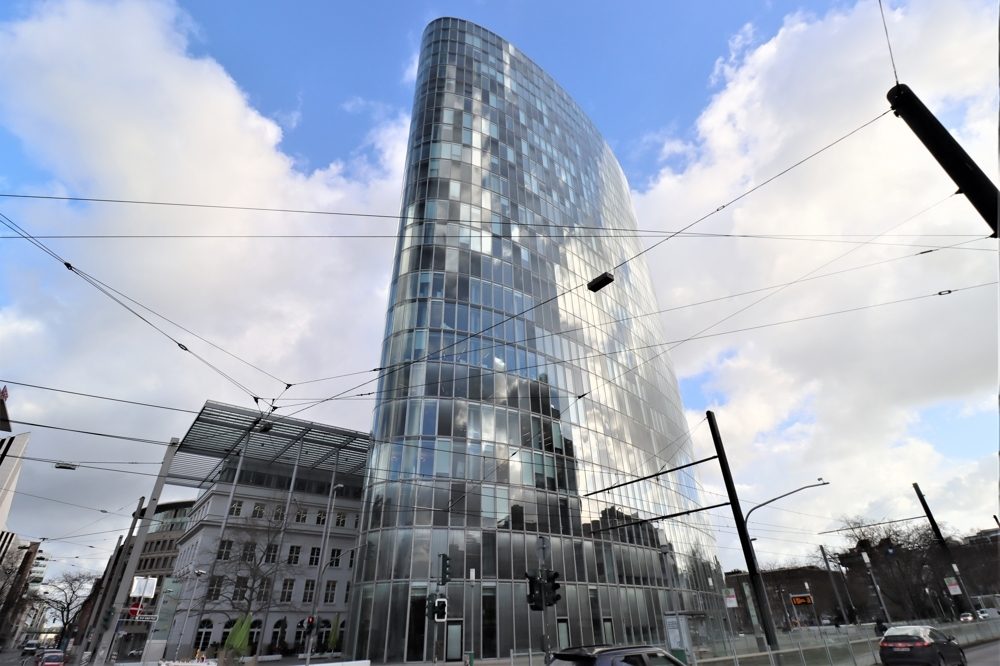 Immobilienangebot - Düsseldorf - Alle - Carlstadt: Attraktives Wohn- und Geschäftshaus mit 2 Gewerbe- und 10 Wohneinheiten in bester Lage!