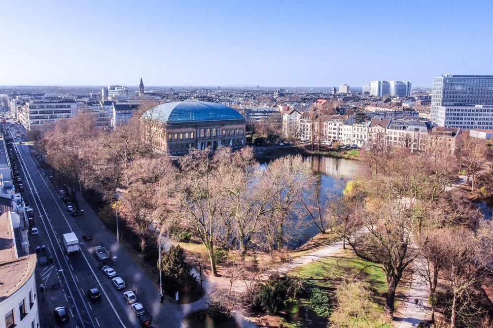 Immobilienangebot - Düsseldorf - Alle - Carlstadt: Attraktives Wohn- und Geschäftshaus mit 2 Gewerbe- und 10 Wohneinheiten in bester Lage!