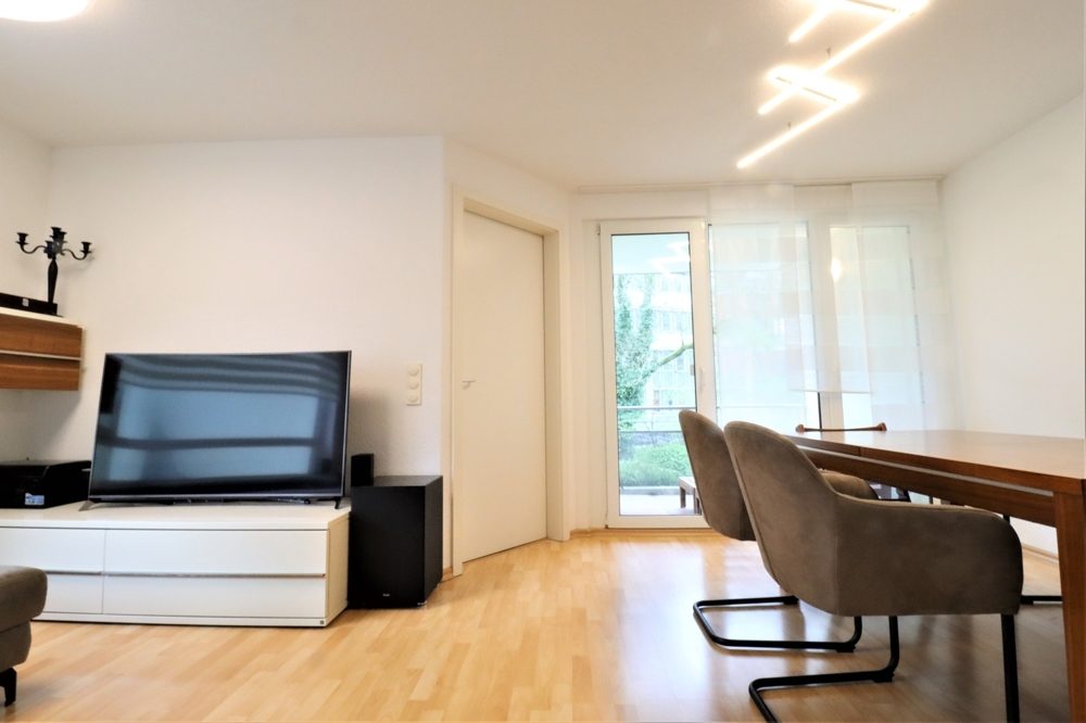 Immobilienangebot - Düsseldorf - Alle - Unterrath: gepflegte 3-Zimmerwohnung im 1.OG mit EBK, TG-Stellplatz und Balkon in ruhiger Lage