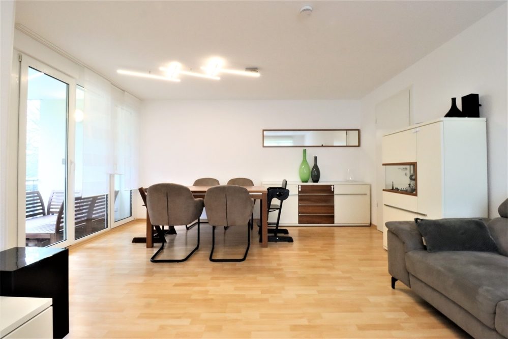 Immobilienangebot - Düsseldorf - Alle - Unterrath: gepflegte 3-Zimmerwohnung im 1.OG mit EBK, TG-Stellplatz und Balkon in ruhiger Lage