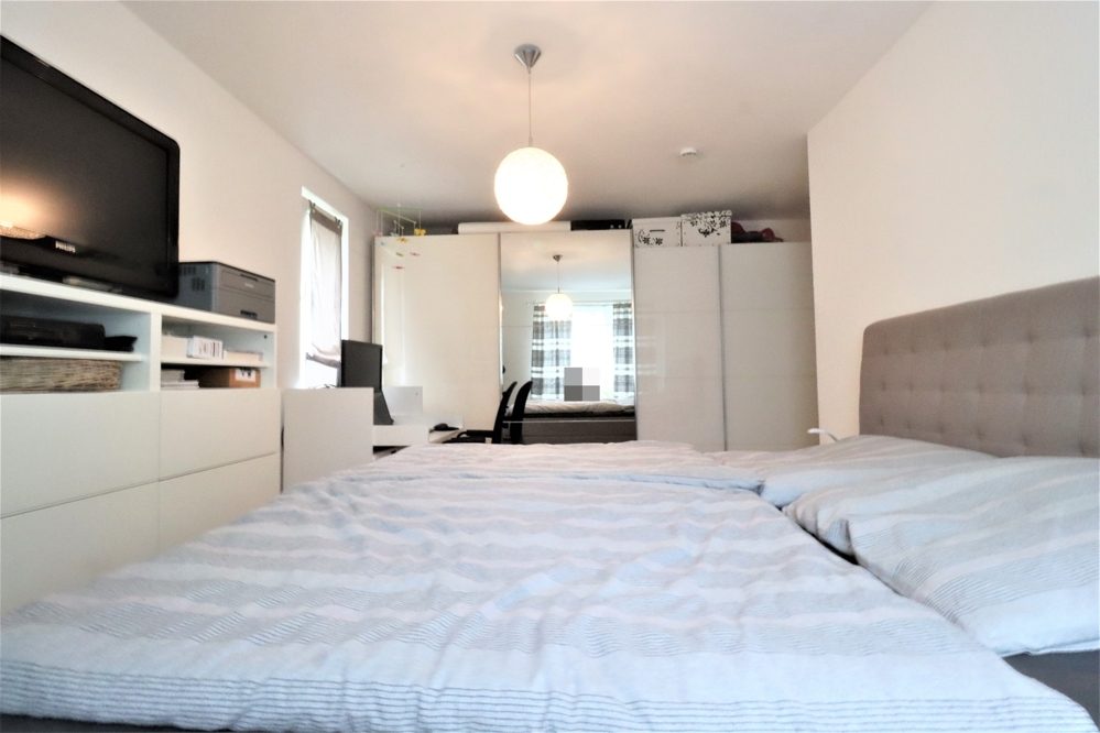 Immobilienangebot - Düsseldorf - Alle - Unterrath: gepflegte 3-Zimmerwohnung im 1.OG mit EBK, TG-Stellplatz und Balkon in ruhiger Lage