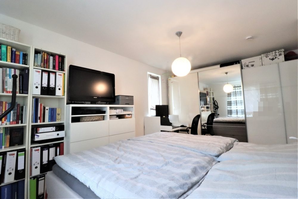 Immobilienangebot - Düsseldorf - Alle - Unterrath: gepflegte 3-Zimmerwohnung im 1.OG mit EBK, TG-Stellplatz und Balkon in ruhiger Lage