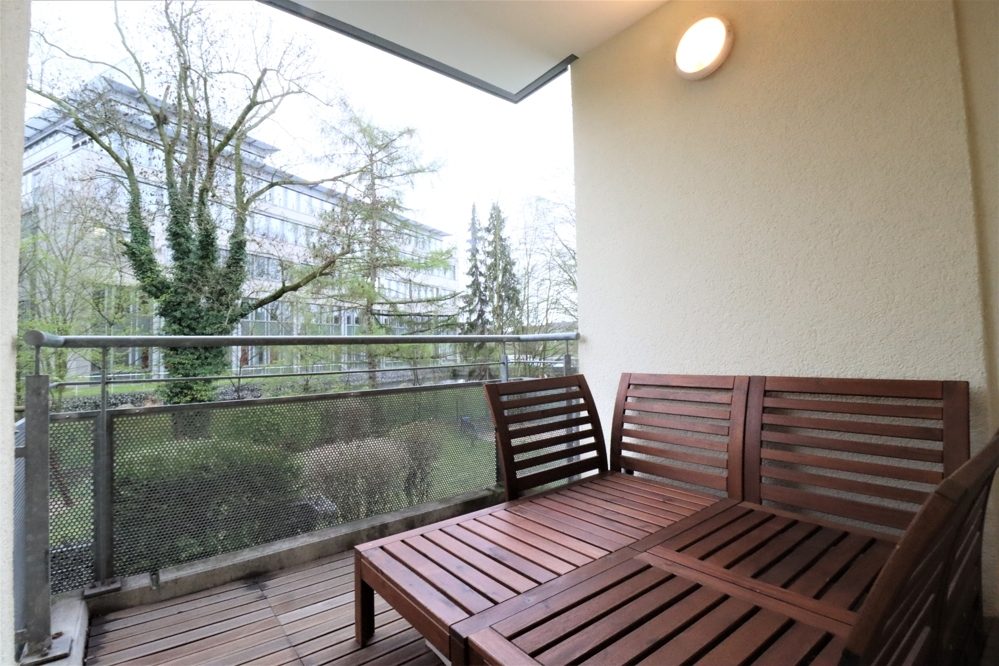Immobilienangebot - Düsseldorf - Alle - Unterrath: gepflegte 3-Zimmerwohnung im 1.OG mit EBK, TG-Stellplatz und Balkon in ruhiger Lage