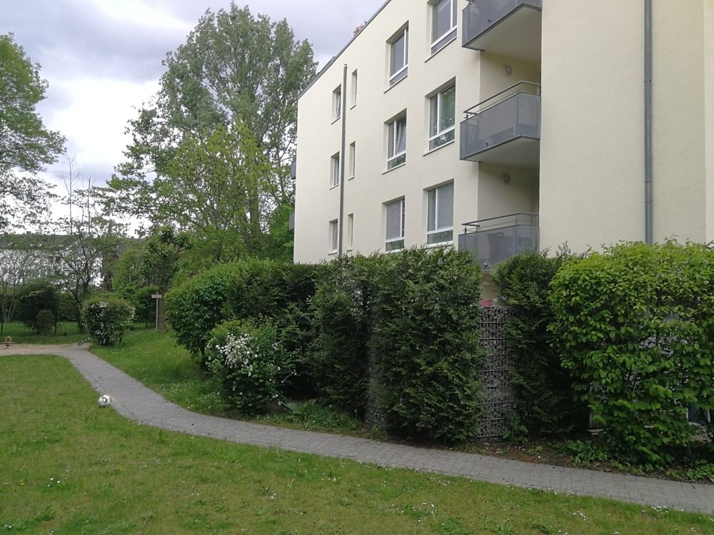 Immobilienangebot - Düsseldorf - Alle - Unterrath: gepflegte 3-Zimmerwohnung im 1.OG mit EBK, TG-Stellplatz und Balkon in ruhiger Lage