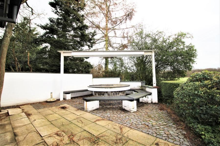 Immobilienangebot - Duisburg / Rahm - Alle - Rahm: Repräsentatives Einfamilien-Architektenhaus mit einzigartiger Fernsicht und Einliegerwohnung!