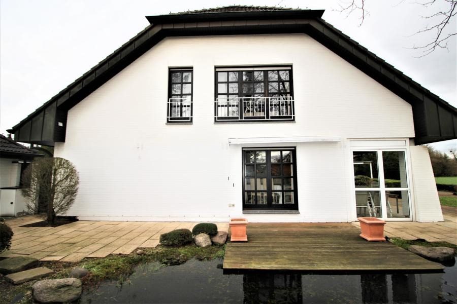 Immobilienangebot - Duisburg / Rahm - Alle - Rahm: Repräsentatives Einfamilien-Architektenhaus mit einzigartiger Fernsicht und Einliegerwohnung!