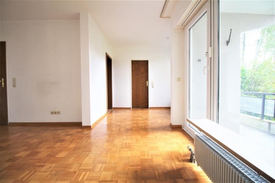 Immobilienangebot - Düsseldorf / Hubbelrath - Alle - Knittkuhl: gut geschnittene 3 Zimmer mit Balkon und TG-Stellplatz!