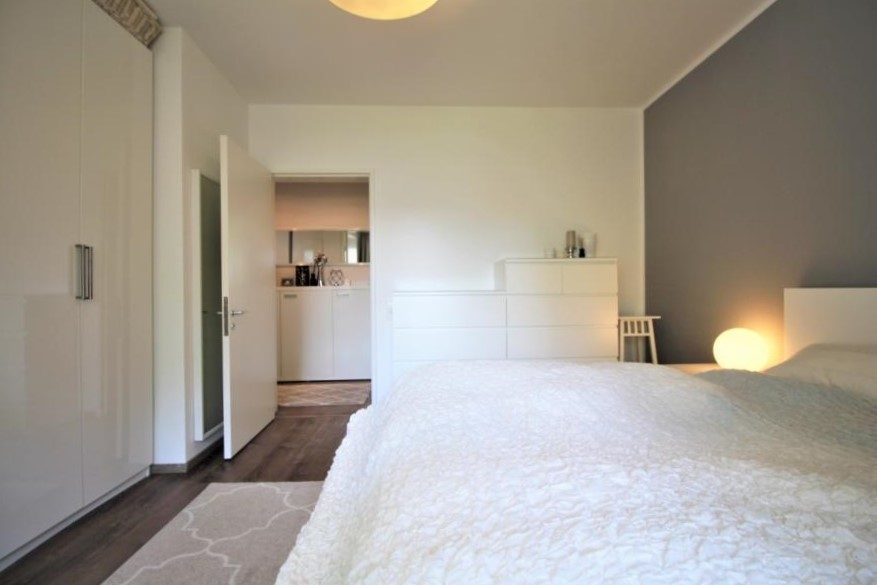 Immobilienangebot - Düsseldorf - Alle - Wersten: sanierte und gut geschnittene 3 Zimmer mit Süd-West-Balkon