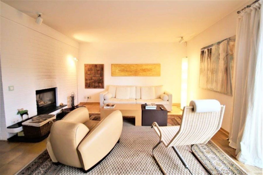 Immobilienangebot - Düsseldorf - Alle - Urdenbach: Attraktive 5 Zimmer mit Terrasse und Garage
