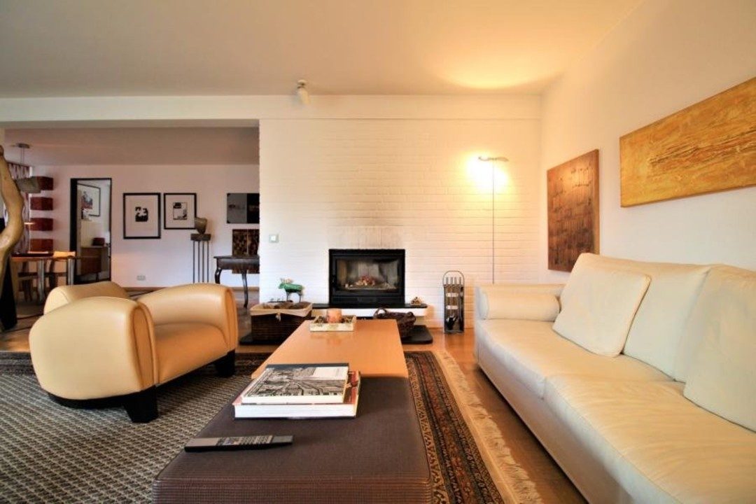 Immobilienangebot - Düsseldorf - Alle - Urdenbach: Attraktive 5 Zimmer mit Terrasse und Garage
