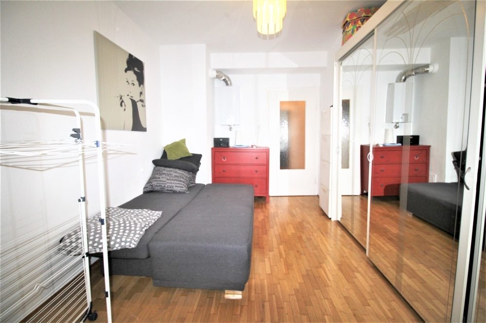 Immobilienangebot - Düsseldorf - Alle - Flingern: gut geschnittene 2-Zimmerwohnung im 1.OG mit Balkon in zentraler Lage