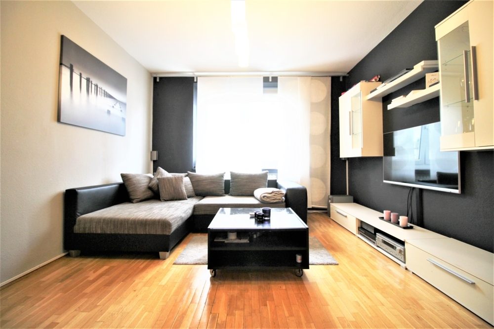 Immobilienangebot - Düsseldorf - Alle - Flingern: gut geschnittene 2-Zimmerwohnung im 1.OG mit Balkon in zentraler Lage