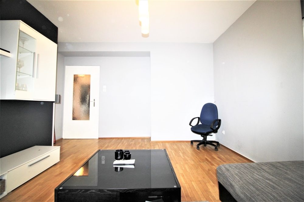 Immobilienangebot - Düsseldorf - Alle - Flingern: gut geschnittene 2-Zimmerwohnung im 1.OG mit Balkon in zentraler Lage