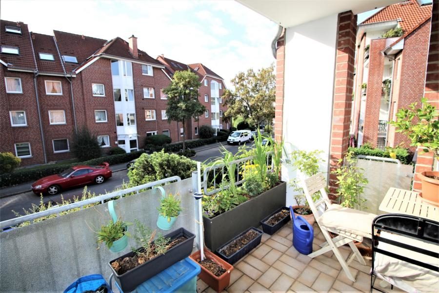 Immobilienangebot - Düsseldorf - Alle - Mörsenbroich: Gut geschnittene 2 Zimmer mit Balkon