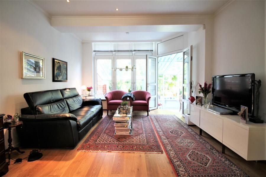 Immobilienangebot - Düsseldorf - Alle - Derendorf: Reihenendhaus als 1- bis 3-Familienhaus in attraktiver Lage mit Garten und Garage!