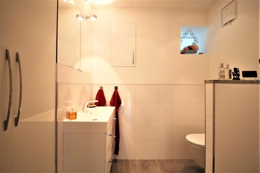 Immobilienangebot - Düsseldorf - Alle - Derendorf: Reihenendhaus als 1- bis 3-Familienhaus in attraktiver Lage mit Garten und Garage!