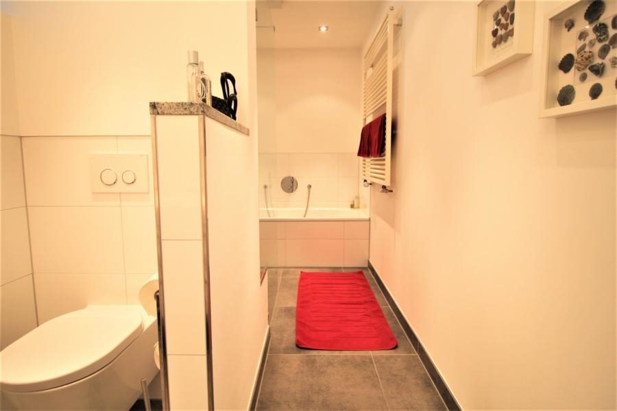 Immobilienangebot - Düsseldorf - Alle - Derendorf: Reihenendhaus als 1- bis 3-Familienhaus in attraktiver Lage mit Garten und Garage!