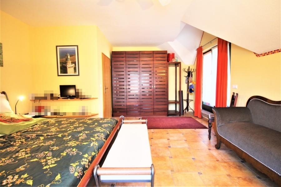 Immobilienangebot - Düsseldorf - Alle - Hellerhof-Ost: Freistehendes und verklinkertes Einfamilienhaus mit großem Garten