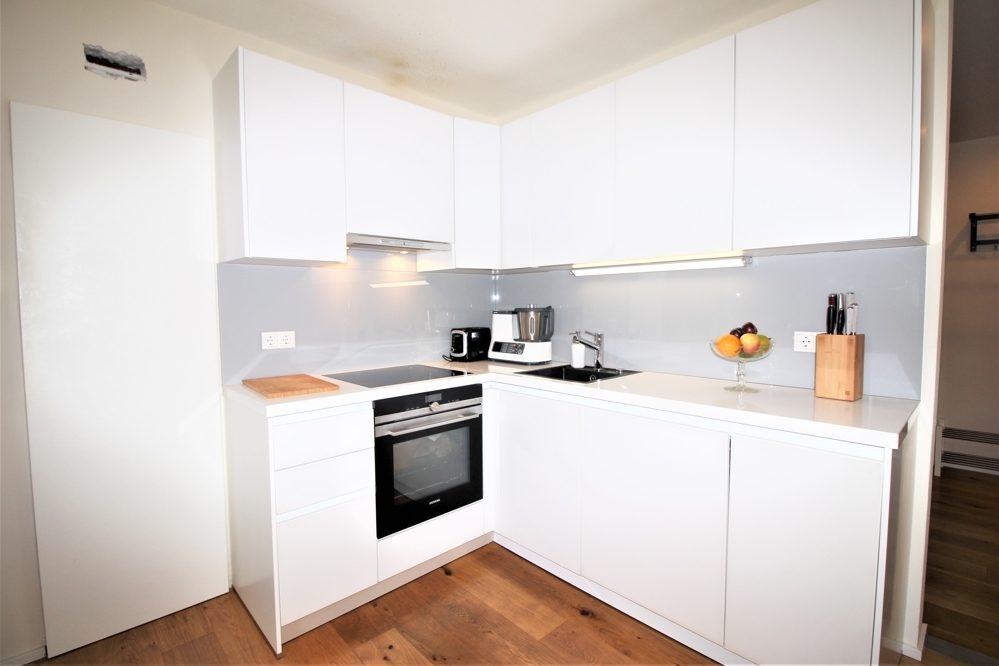 Immobilienangebot - Düsseldorf - Alle - Friedrichstadt: schöne 3,5 - Zimmer- Altbau Maisonettewohnung mit Dachterrasse in zentraler Lage