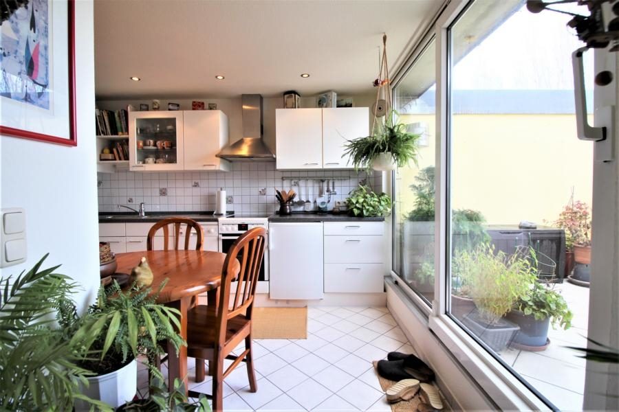 Immobilienangebot - Düsseldorf / Pempelfort - Alle - Pempelfort: attraktive 3-Zimmer-Maisonettewohnung im Dachgeschoss mit Terrasse in sehr guter Lage