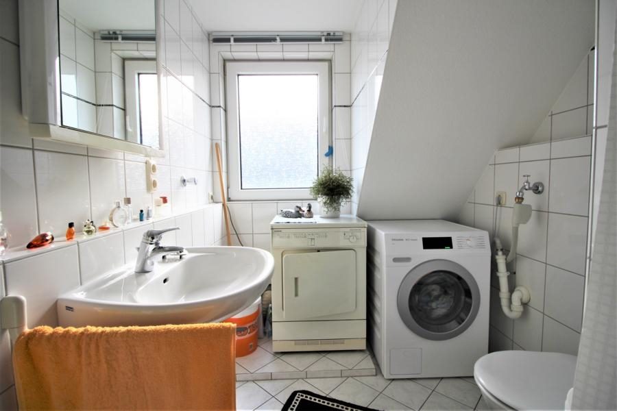 Immobilienangebot - Düsseldorf / Pempelfort - Alle - Pempelfort: attraktive 3-Zimmer-Maisonettewohnung im Dachgeschoss mit Terrasse in sehr guter Lage