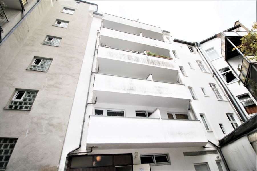 Immobilienangebot - Düsseldorf - Alle - Lindenstr. 68: komplett möbliertes Apartment in sehr gefragter Lage