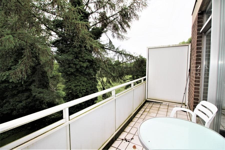 Immobilienangebot - Düsseldorf / Lohausen - Alle - Kapitalanleger/Eigenutzer: Apartment mit Balkon und TG-Stellplatz in ruhiger Lage nahe Messe