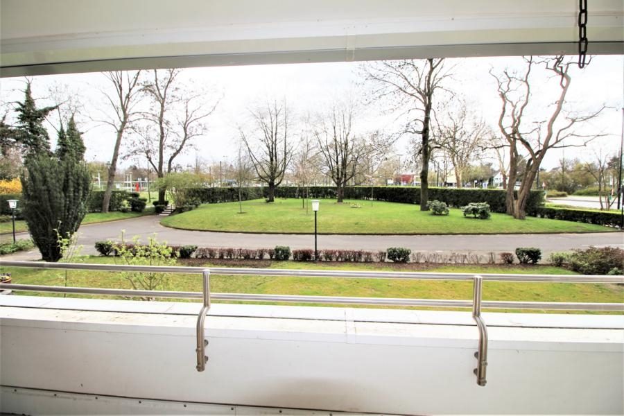 Immobilienangebot - Düsseldorf / Stockum - Alle - Stockum: helle 3 Zimmerwohnung mit großem Sonnenbalkon
