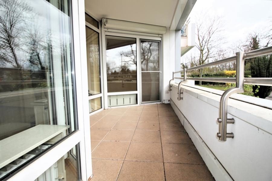 Immobilienangebot - Düsseldorf / Stockum - Alle - Stockum: helle 3 Zimmerwohnung mit großem Sonnenbalkon