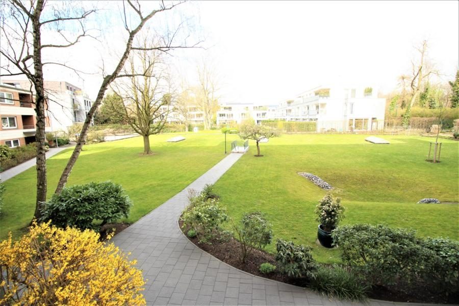 Immobilienangebot - Düsseldorf / Stockum - Alle - Stockum: helle 3 Zimmerwohnung mit großem Sonnenbalkon
