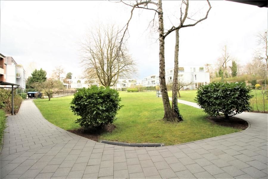 Immobilienangebot - Düsseldorf / Stockum - Alle - Stockum: helle 3 Zimmerwohnung mit großem Sonnenbalkon