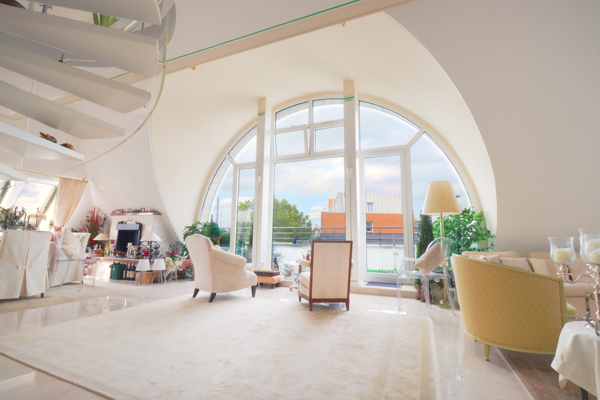 Immobilienangebot - Düsseldorf - Alle - Altstadt: exklusive Galeriewohnung mit einzigartigem Rheinblick, Terrasse und TG-Stellplatz