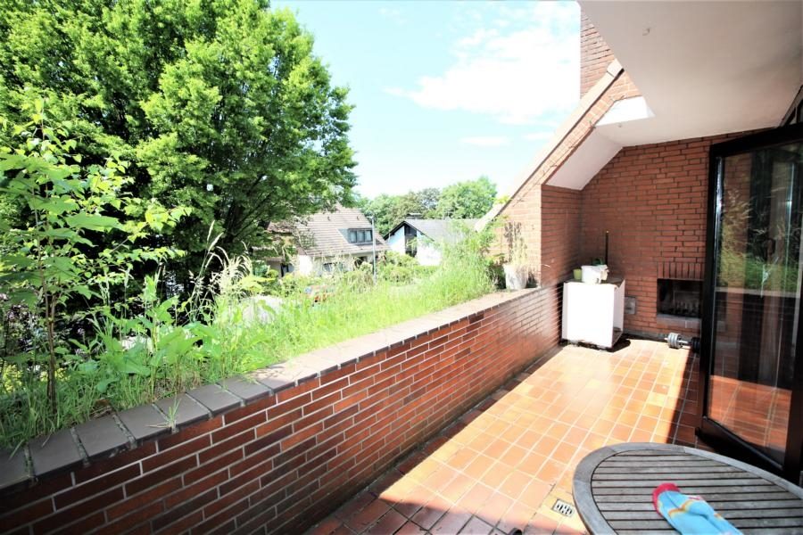 Immobilienangebot - Kaarst - Alle - Kapitalanlage Kaarst: großzügige 5 Zimmer-Maisonettewohnung mit Süd- Loggia und Stellplatz