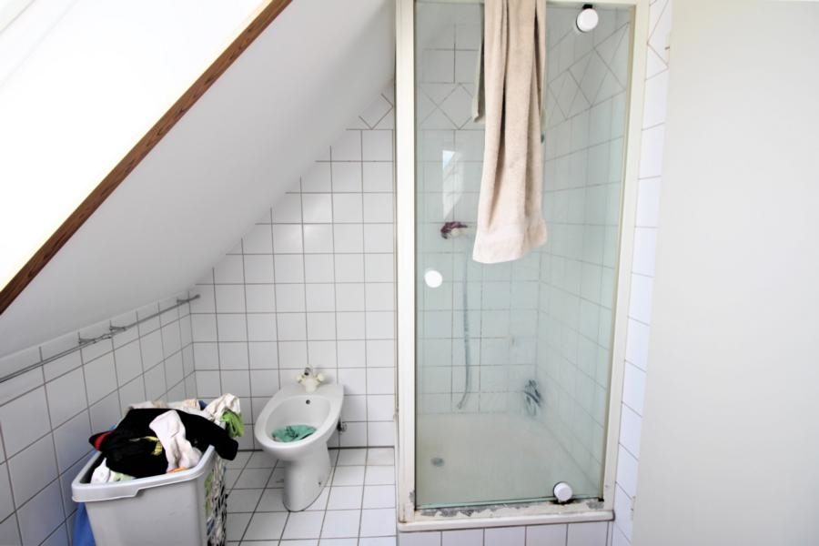 Immobilienangebot - Kaarst - Alle - Kapitalanlage Kaarst: großzügige 5 Zimmer-Maisonettewohnung mit Süd- Loggia und Stellplatz