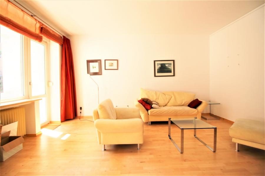 Immobilienangebot - Düsseldorf - Alle - Pempelfort: gut geschnittene 2 bzw. 3 Zimmer ETW mit riesiger Dachterrasse und Balkon
