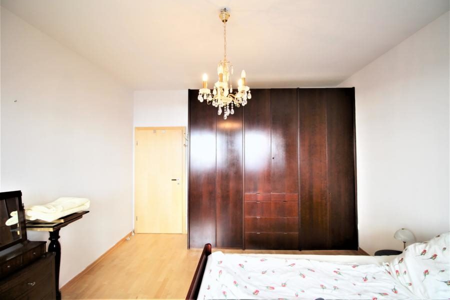 Immobilienangebot - Düsseldorf - Alle - Pempelfort: gut geschnittene 2 bzw. 3 Zimmer ETW mit riesiger Dachterrasse und Balkon