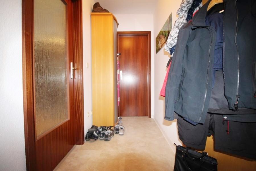 Immobilienangebot - Düsseldorf - Alle - Hassels: gut geschnittene 2 Zimmerwohnung mit Balkon und TG-Stellplatz