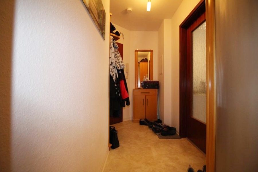 Immobilienangebot - Düsseldorf - Alle - Hassels: gut geschnittene 2 Zimmerwohnung mit Balkon und TG-Stellplatz