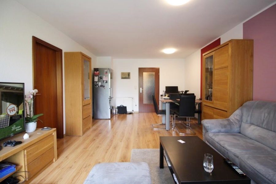 Immobilienangebot - Düsseldorf - Alle - Hassels: gut geschnittene 2 Zimmerwohnung mit Balkon und TG-Stellplatz