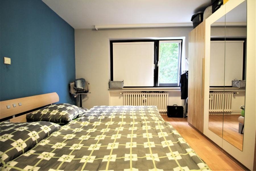 Immobilienangebot - Krefeld / Cracau - Alle - helle 2 Zimmerwohnung in Innenstadtlage mit TG-Stellplatz.  Für Kapitalanleger und Selbstnutzer