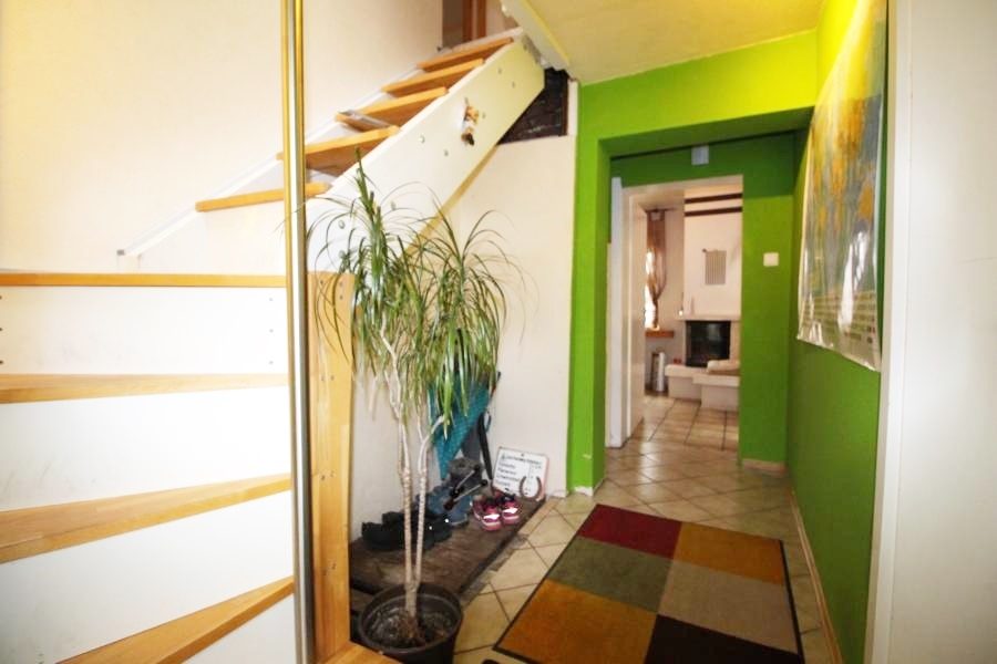 Immobilienangebot - Duisburg / Hochheide - Alle - Modernisiertes Einfamilienhaus mit Wintergarten und großer Doppelgarage