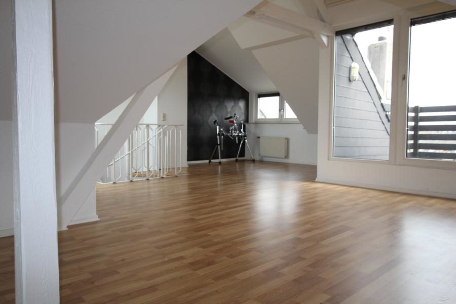 Immobilienangebot - Düsseldorf - Alle - Flingern: individuell geschnittene 3 Zimmer-Masionette-Wohnung!